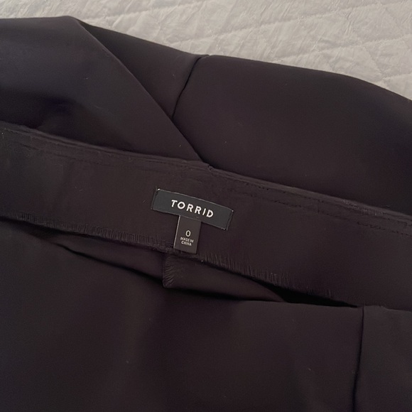 NWOT Torrid Midi Skirt - Picture 7 of 7